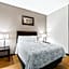 Red Roof PLUS+ & Suites Atlanta Airport South