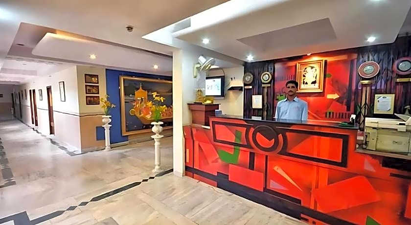 Collection O Hotel High Pointe