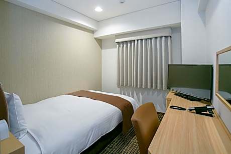 (Cleaning Once Every 3rd Day)  Double Room with Small Double Bed - Non-Smoking