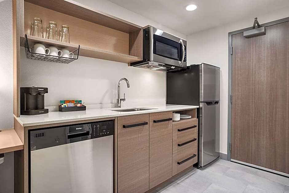 Home2 Suites by Hilton Indianapolis North at Intech Park