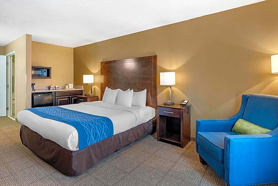 Comfort Inn & Suites Bryant - Benton