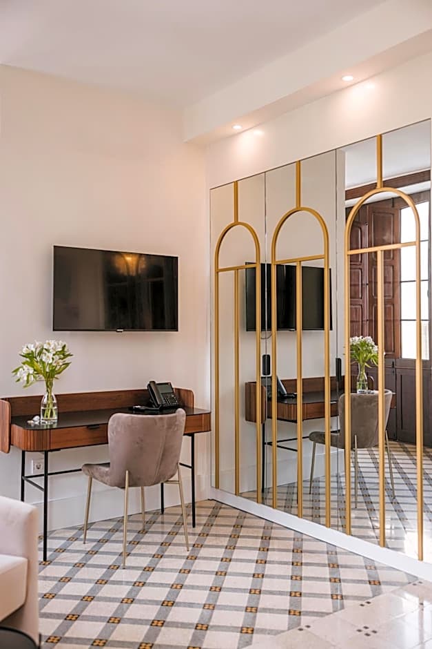 MASANET Emblematic Hotels - Adults Only