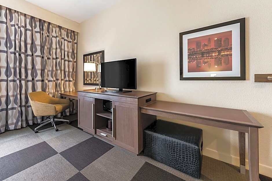 Hampton Inn By Hilton Columbus I-70e/Hamilton Rd.