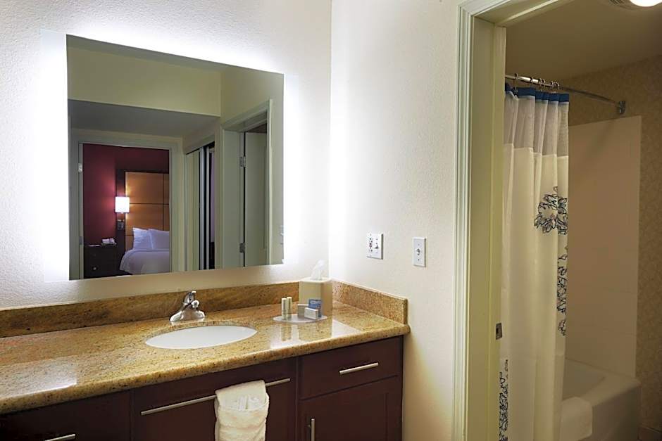 Residence Inn by Marriott Lafayette Airport