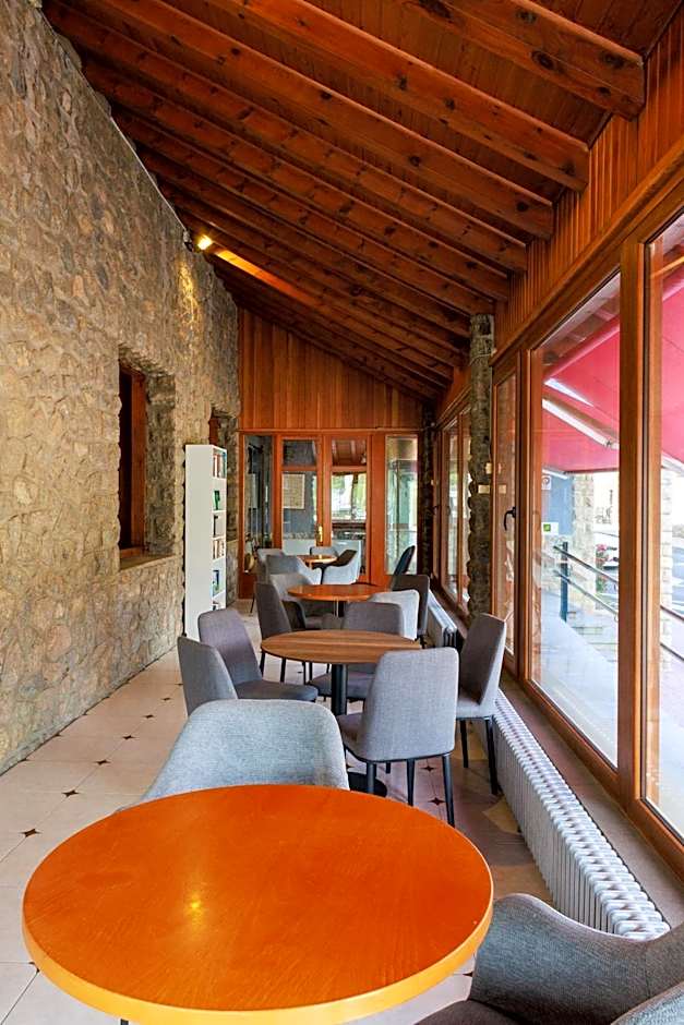 Hotel Bon Repos