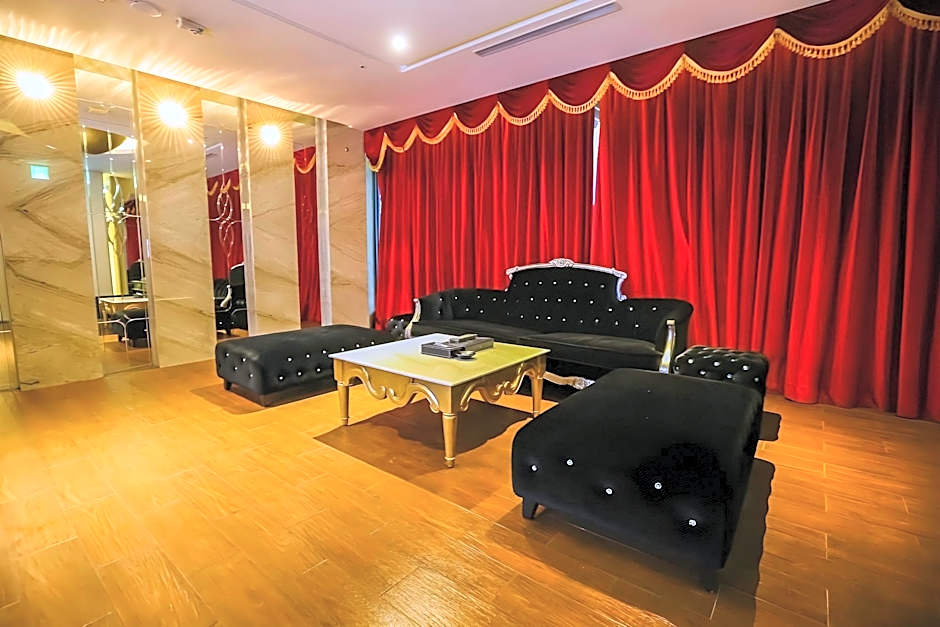 OHYA Boutique Motel-Lin-Kou Branch