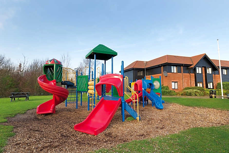 Days Inn by Wyndham Stevenage North