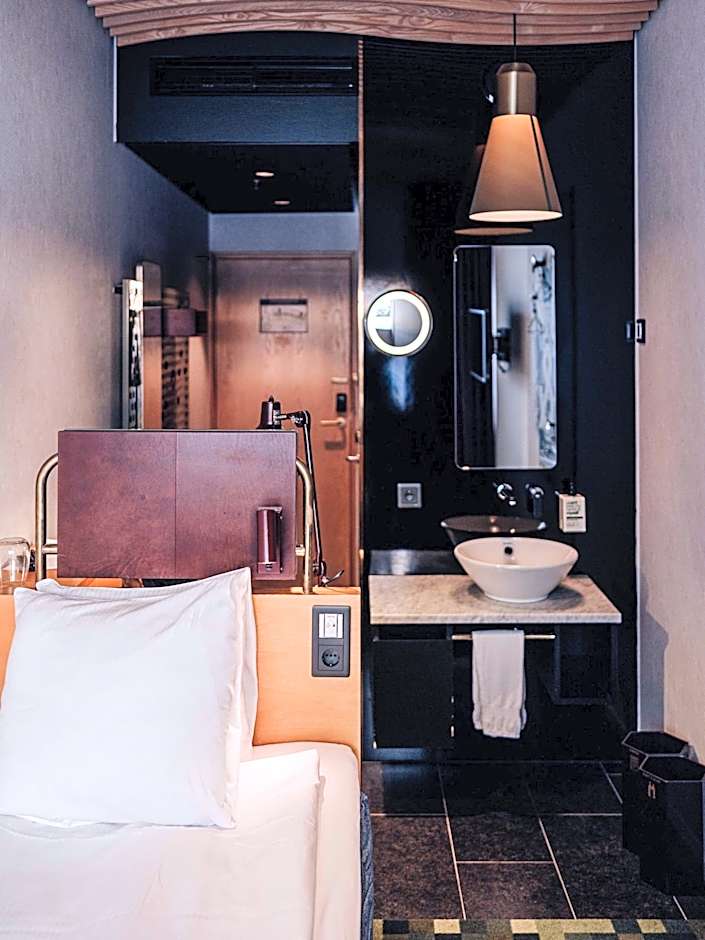 U&Me, BW Signature Collection