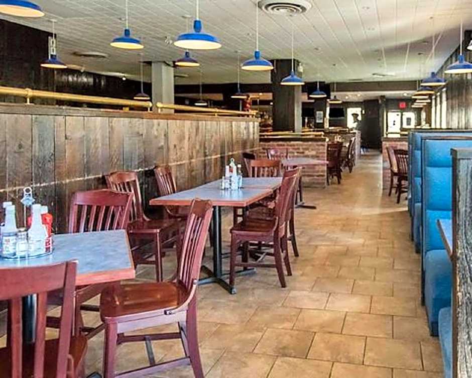 Econo Lodge Smiths Falls