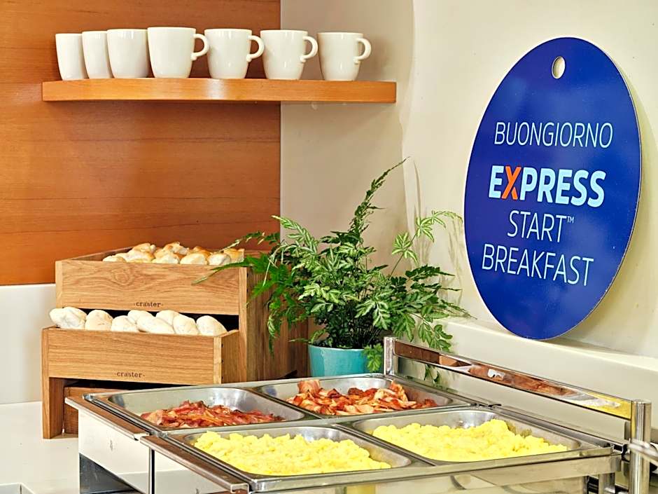 Holiday Inn Express Milan-Malpensa Airport By IHG