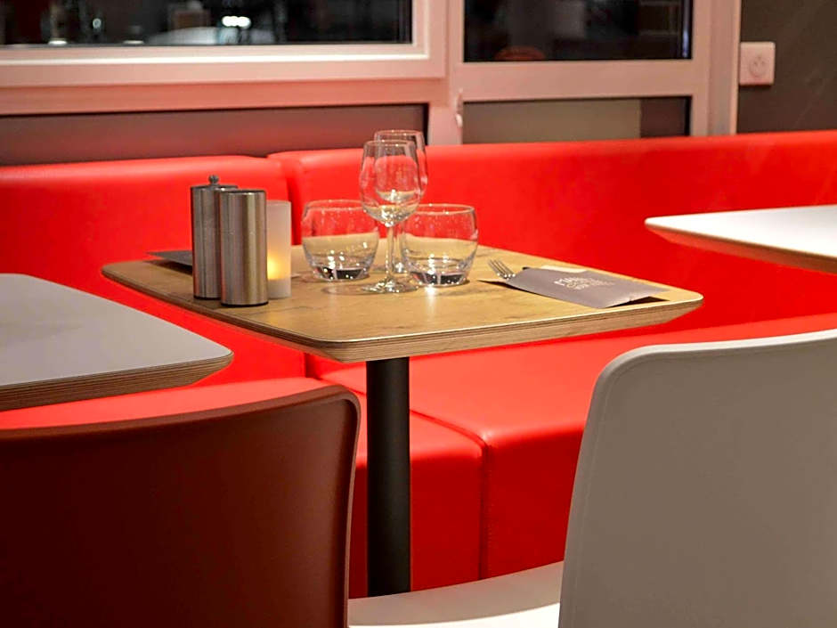Ibis Honfleur