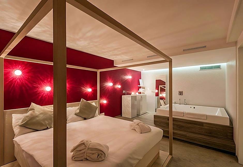 Puro Hotel Oasis Urbano