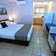 Tropic Coast Motel