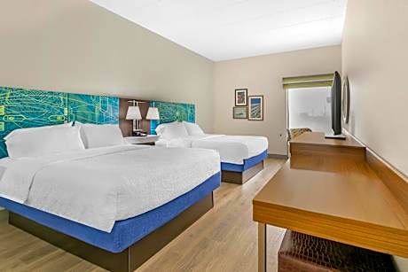 Queen Room with Two Queen Beds - Hearing Access/Non-Smoking