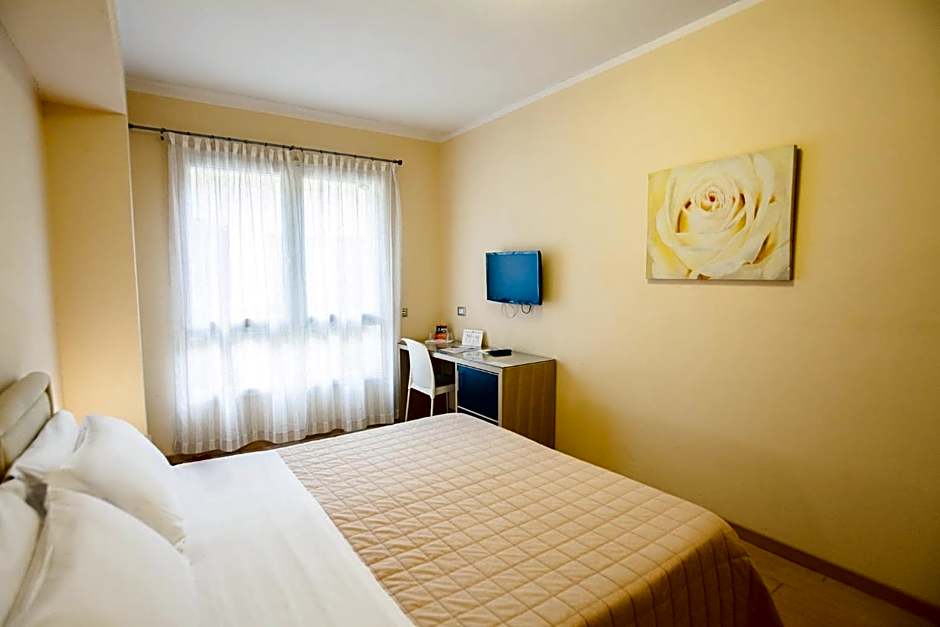 Hotel Diana
