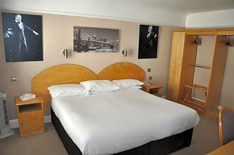 Double or Twin Room - Disability Access