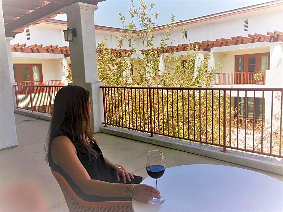 Hotel Casa 425 + Lounge, A Four Sisters Inn