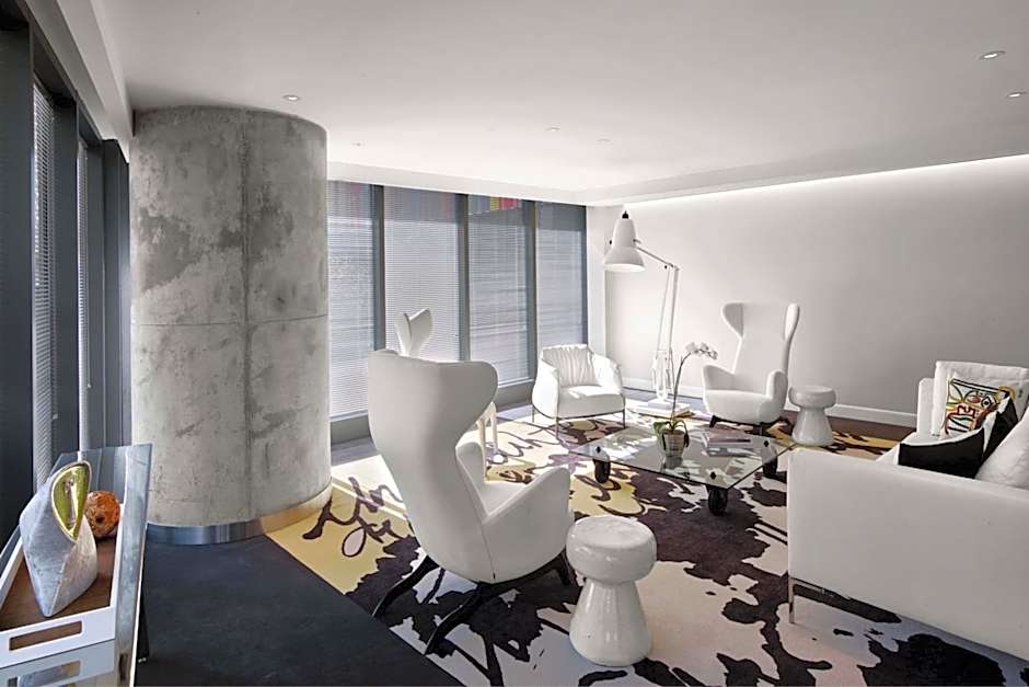 Dua Miami, Autograph Collection