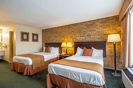 1 King Bed Non-Smoking