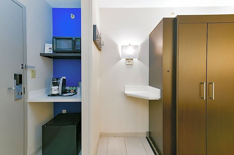 HOLIDAY INN EXPRESS MILL VALLEY SAN FRANCISCO AREA By IHG