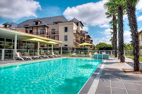 Comfort Aparthotel Lourdes L'Acacia