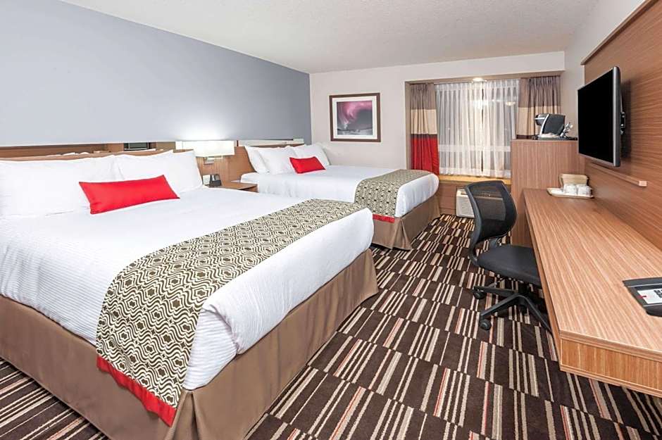 Microtel Inn & Suites By Wyndham Fort St John