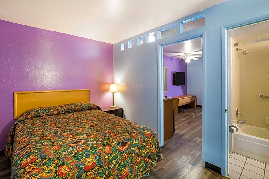 Knights Inn Tucson D.M.A.F Area