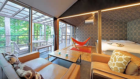 Deluxe Suite with Open-Air Bath
