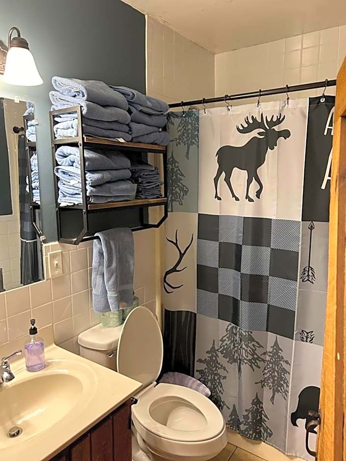 Springmaid Mountain Retreat & Stables