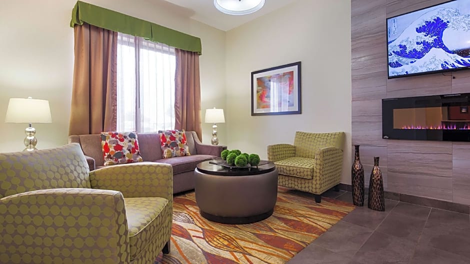 Best Western Plus Fairview Inn & Suites