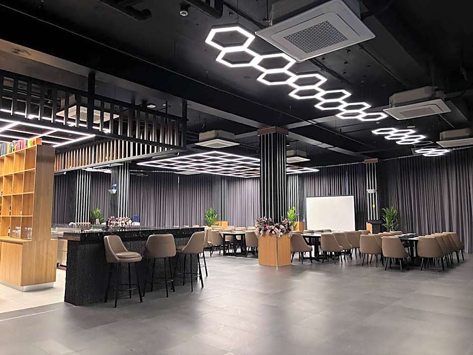 The Glory Hotel and Residence Clark Pampanga