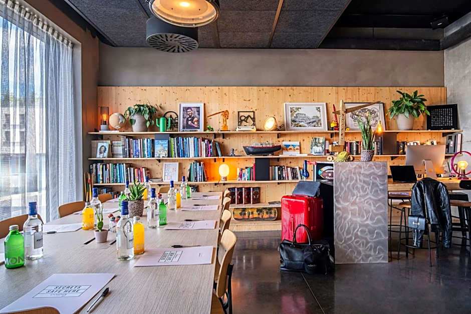 Moxy Bordeaux