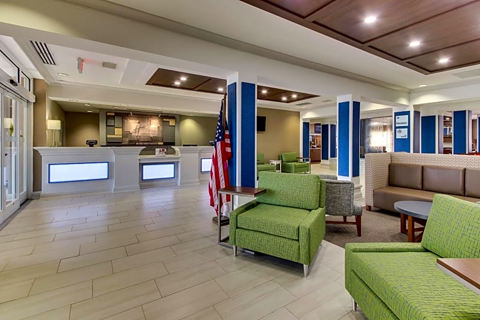 Holiday Inn Express Columbus - Fort Benning Area by IHG