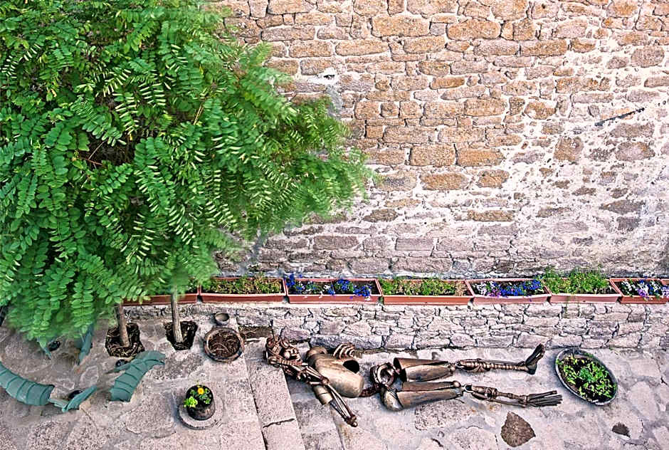 Assosyal Hotel