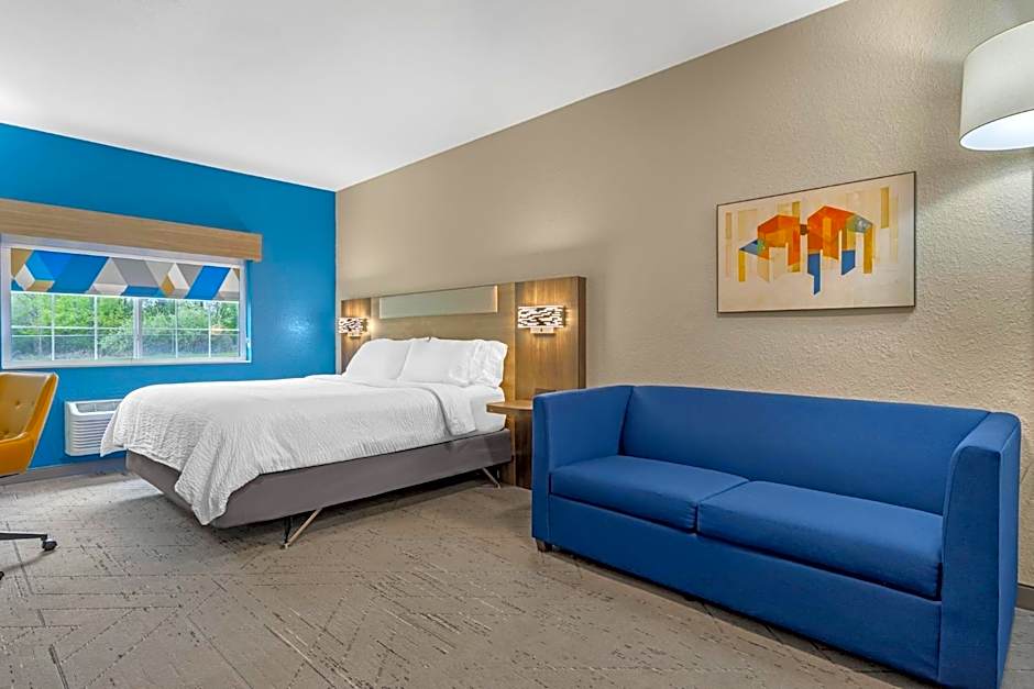 Holiday Inn Express Hotel & Suites Charlotte By IHG
