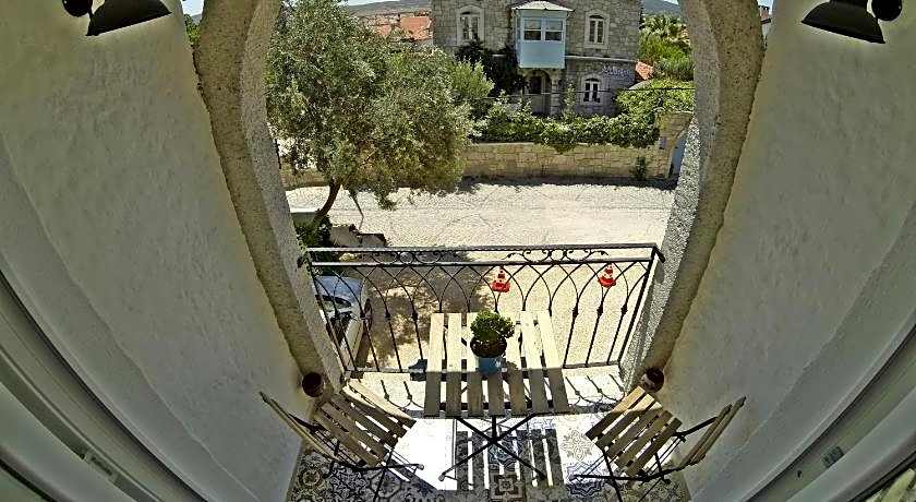 Faro Alacati