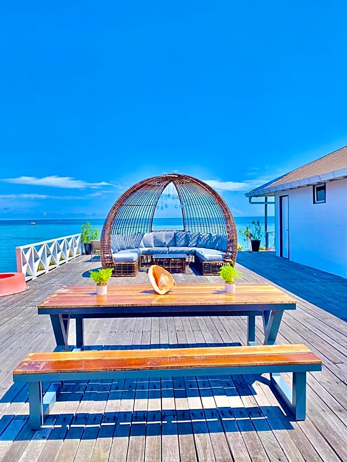 Aloha Mabul Scuba Lodge