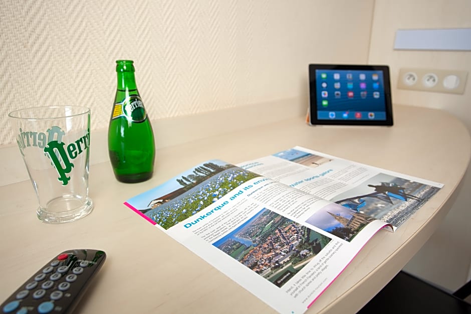 Photo 1 of 3 of Standard