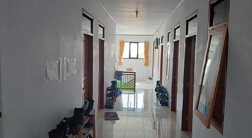 OYO Life 2884 Wisma Jatnika Syariah
