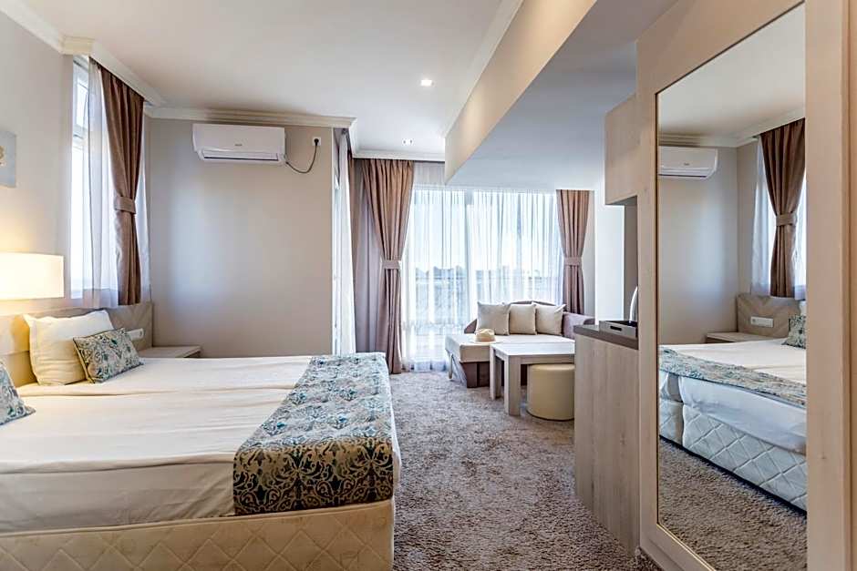 Selena Beach Family Hotel - All Inclusive Light