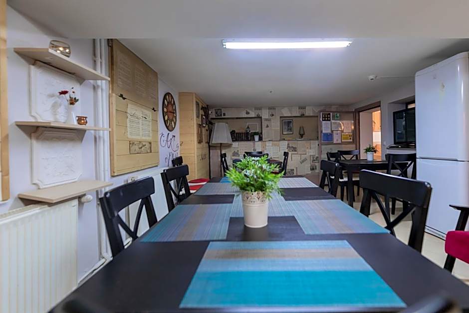 Vila Fortuna - Art O'Clock