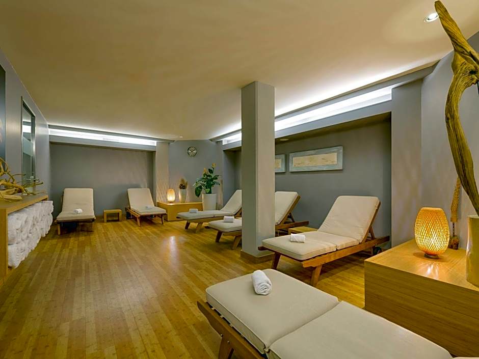 Mövenpick Hotel Amsterdam City Centre