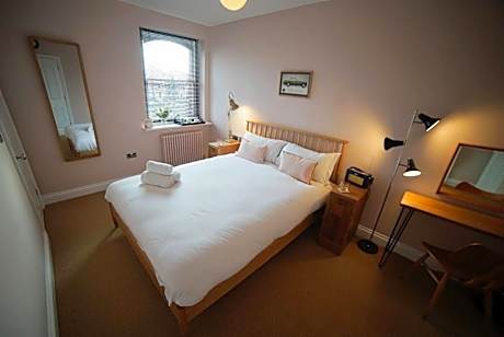 The Alma Taverns Boutique Suites - Room 1 - Hopewell