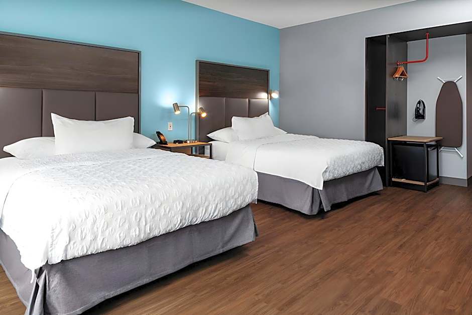 Tru by Hilton Manteca
