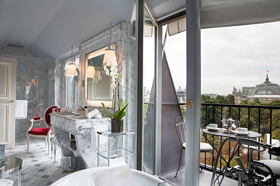 La Réserve Paris Hotel & Spa