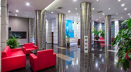 Lorin Sentul Hotel