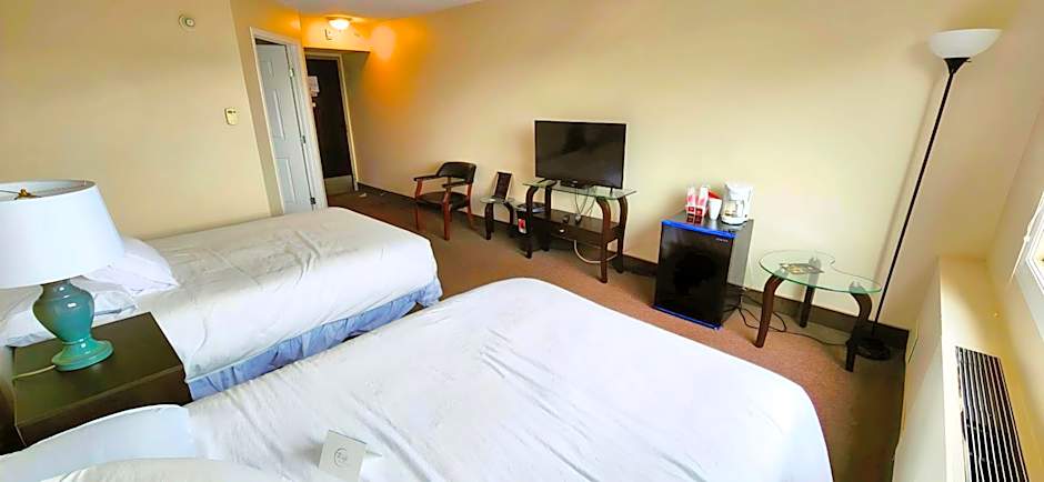 The Medicine Hat Villa