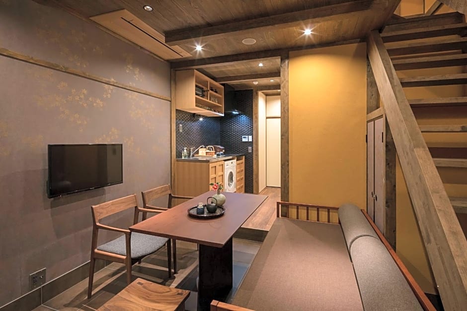 Hanagoromo Machiya House