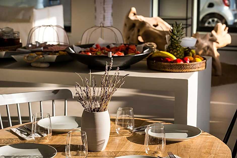 Argostoli Marina Suites