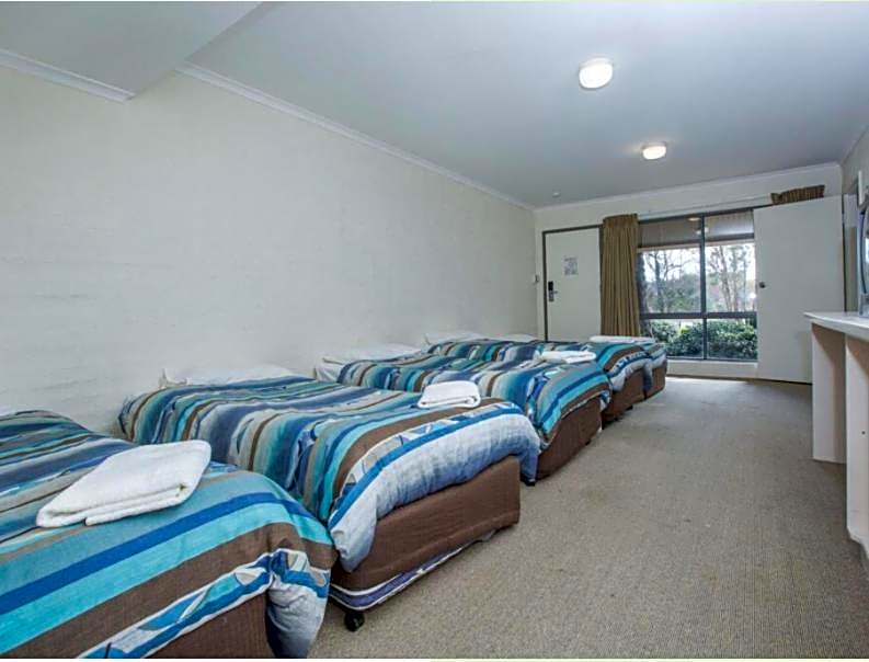 ibis Styles Canberra Eagle Hawk